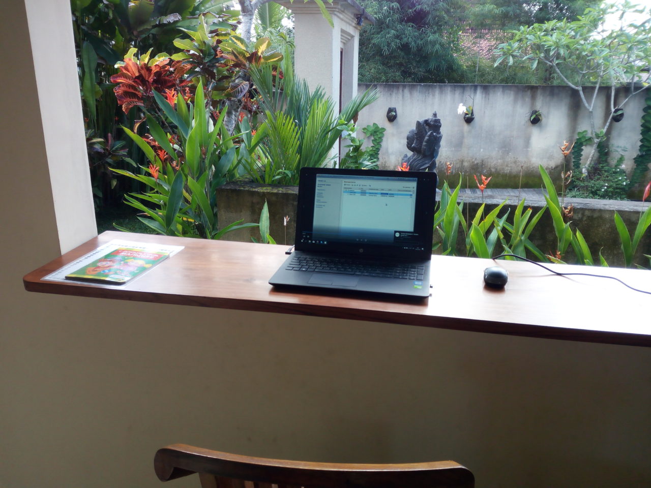 Как живет и работает программист 1С на Бали